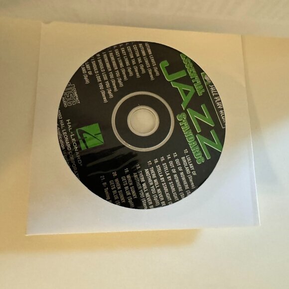 Hal Leonard Essential Jazz Standards Volume 7 Jazz Play Along Book and CD - Picture 2 of 3